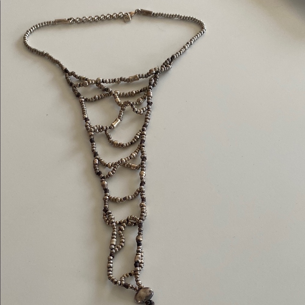 Elegant Beaded Necklace by Uno de 50